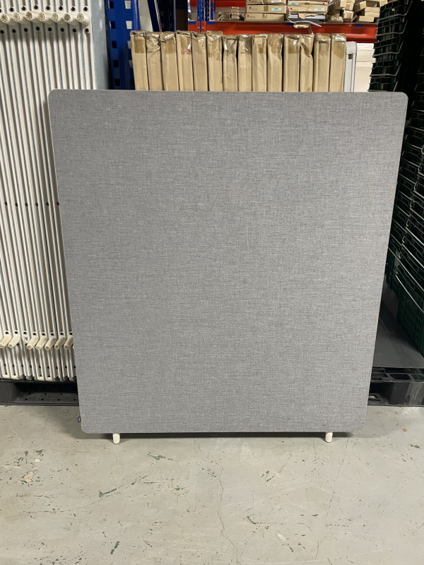 LF0102